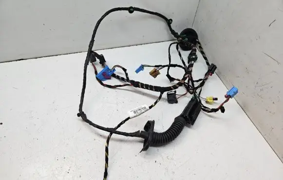 Volkswagen Golf Sportsvan Front door wiring loom 517971120BM