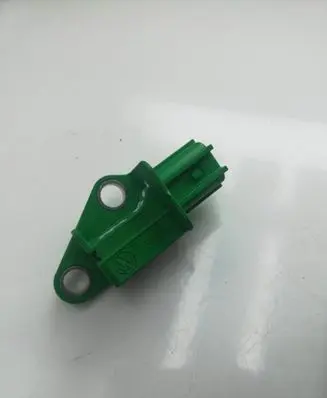 Audi A4 S4 B8 8K Airbag deployment crash/impact sensor 1K0909606C