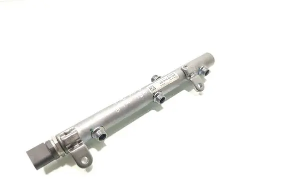 Mercedes-Benz GLE AMG (W166 - C292) Fuel main line pipe A6420703095