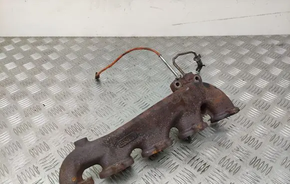 Renault Scenic III - Grand scenic III Exhaust manifold 140045202R