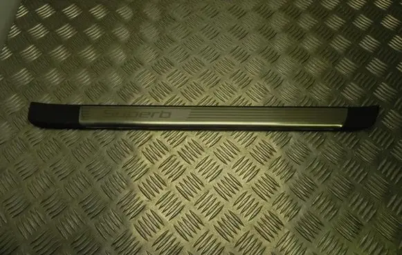 Skoda Superb B6 (3T) Other sill/pillar trim element 3T0853492 T2951