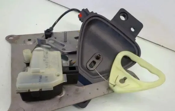 Mini One - Cooper Cabrio R52 Fuel tank cap lock 