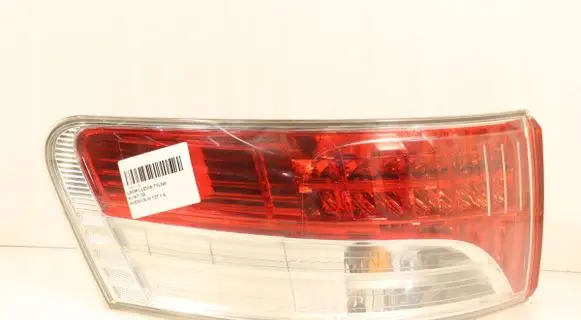 Toyota Avensis T270 Rear/tail lights 446GPP