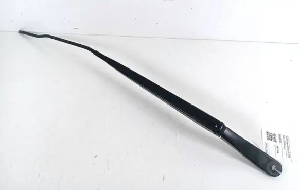 Front wiper blade arm