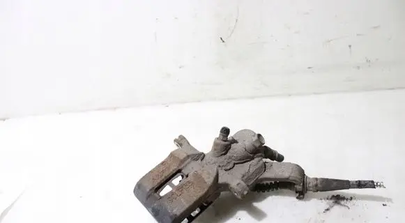 Suzuki SX4 S-Cross Rear brake caliper