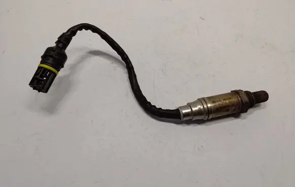 BMW 5 E39 Lambda probe sensor 11781742050 11781433075 0258003477