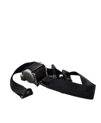 Mitsubishi Pajero Rear seatbelt