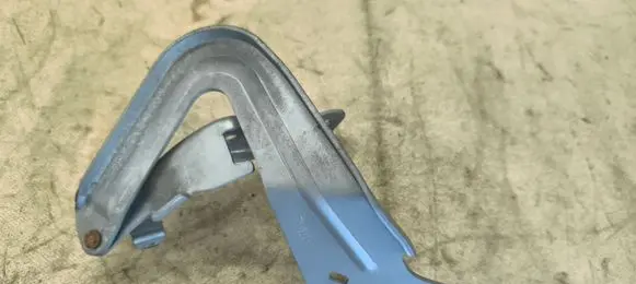 Ford Explorer V Engine bonnet/hood hinges