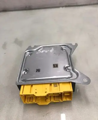 Mercedes-Benz EQA Airbag control unit/module 0285020212