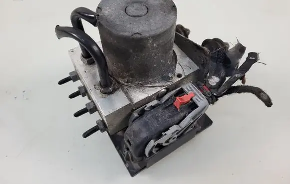 Audi A4 S4 B8 8K ABS Pump 8K0907379CN 8K0614517GT