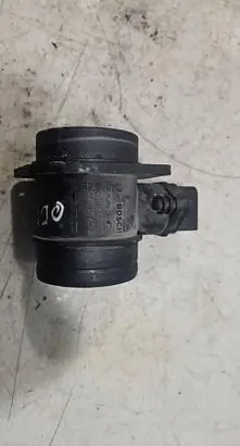 Skoda Octavia Mk2 (1Z) Mass air flow meter 0281002531 038906461B