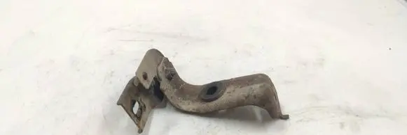 Mazda MPV II LW Radiator mount bracket 