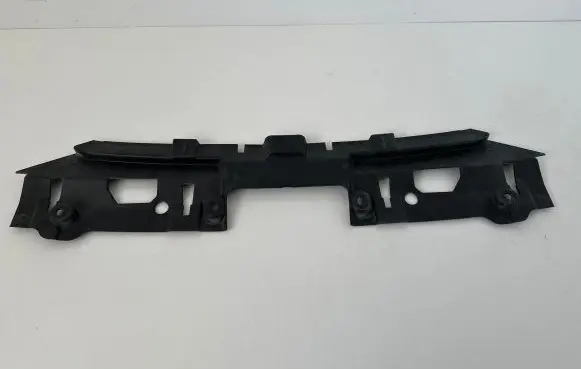 Audi e-tron Radiator mount bracket 4KE8070829B9
