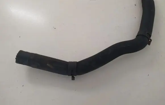 Toyota Auris 150 Engine coolant pipe/hose