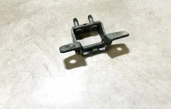 KIA Ceed Rear door lower hinge