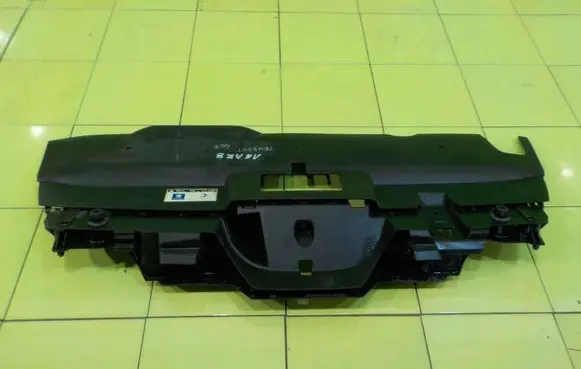 Peugeot 407 Radiator support slam panel PRZOD