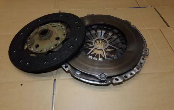 Peugeot 407 Clutch pressure plate 