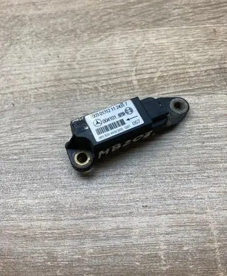 Mercedes-Benz C W203 Airbag deployment crash/impact sensor 0018204426