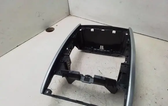 Mercedes-Benz B W245 Dashboard center trim panel 