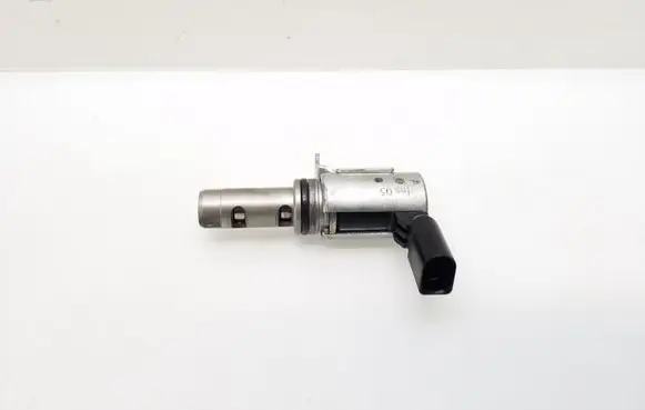 Volkswagen Golf V Camshaft vanos timing valve 03C906455A