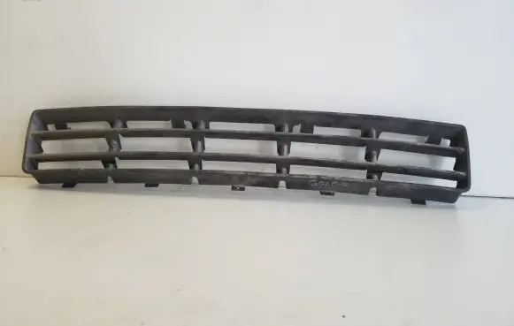 Volkswagen Golf IV Front bumper lower grill 1J0853677