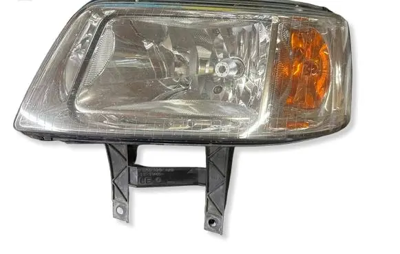 Volkswagen Transporter - Caravelle T5 Headlight/headlamp 0301191301 7H1941015N