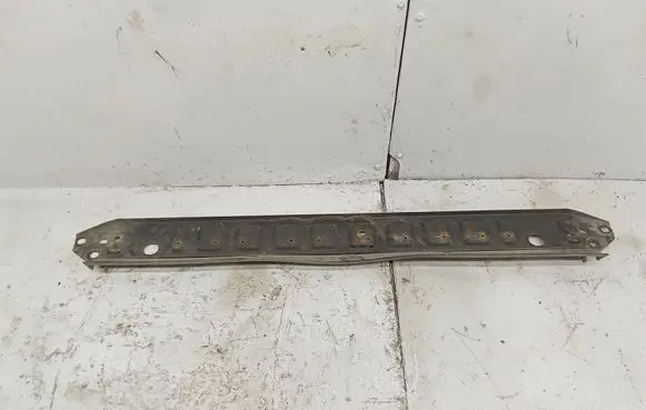 Volvo XC60 Bottom radiator support slam panel 31265124
