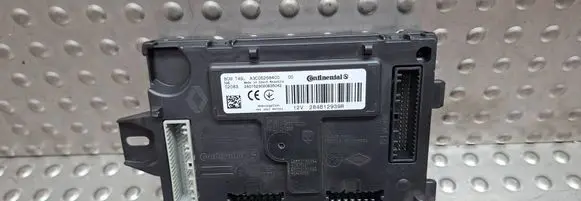 Dacia Duster II Central body control module S25053203 284B12939R A3C06268400
