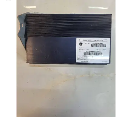 Dodge Charger Sound amplifier M0674023010 TR1AA3033D3883