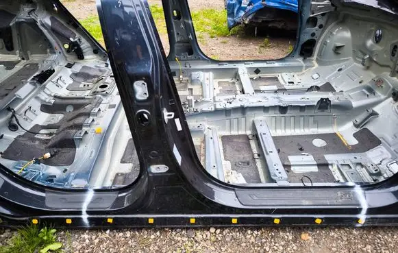 KIA Optima Pillar (middle) 