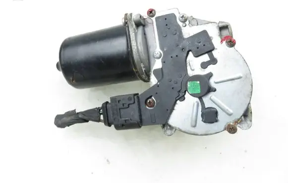 BMW 5 E60 E61 Front wiper linkage and motor 19SKV027