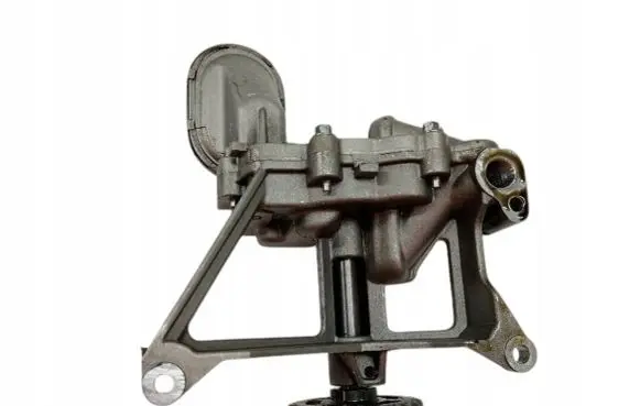 Ford Mondeo MK IV Oil pump 02M1-31575-V
