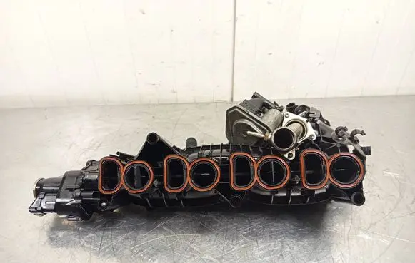 BMW 1 E81 E87 Intake manifold 7810178 7810741 7810179