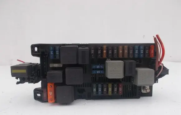 Mercedes-Benz E W211 Fuse module 2115453001