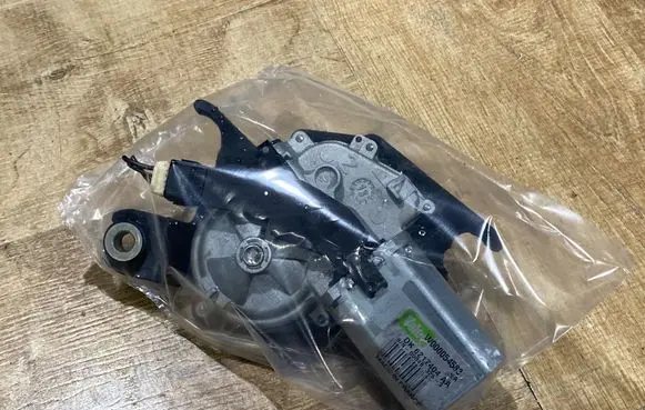 Land Rover Range Rover Sport L494 Rear window wiper motor DK6217404AA W000054583 00048325