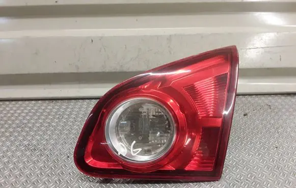 Nissan Qashqai Tailgate rear/tail lights 26550JD800