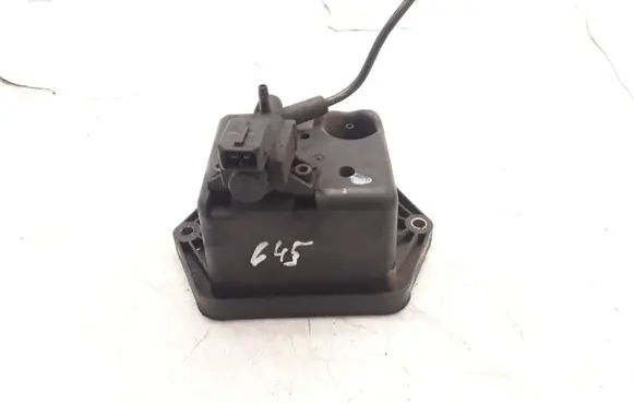 Vacuum air tank