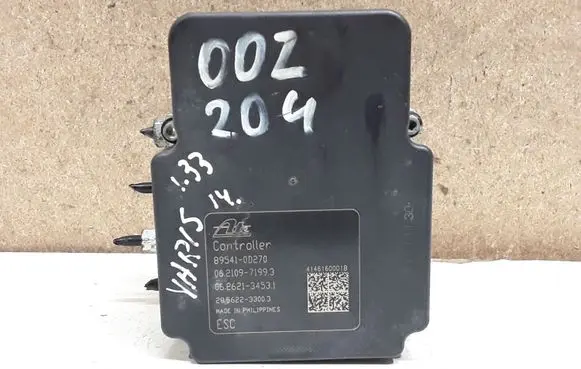 Toyota Yaris ABS Pump 445400D030 895410D270