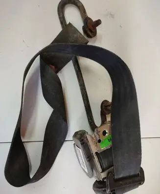 Ford Fiesta Rear seatbelt 
