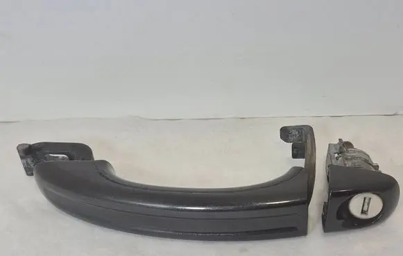 Audi Q7 4L Front door exterior handle 4L0837879 4L0837205