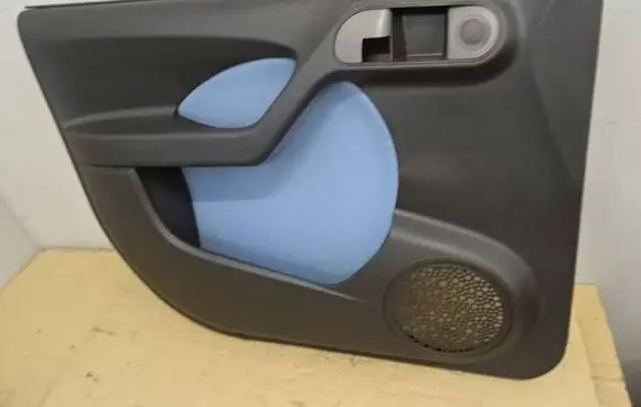 Fiat Panda II Front door card panel trim