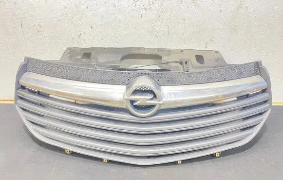Opel Vivaro Front grill 214B25126R 214B37781P
