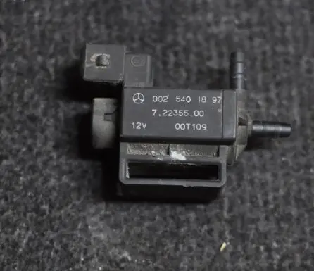 Mercedes-Benz E W210 Turbo solenoid valve 0025401897