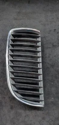 BMW 3 E90 E91 Front grill 22405910