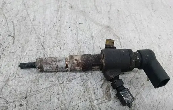 Citroen C1 Fuel injector 9663429280