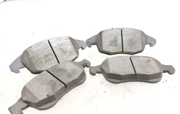 Peugeot Partner Brake pads (front) 