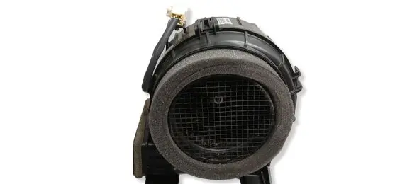 Toyota Yaris Hybrid/electric vehicle battery fan G923052010