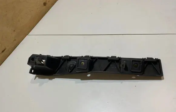 Ford Mustang VI Front bumper mounting bracket FR3B16C066AC