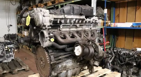 Volvo XC60 Engine P6906137 7G9N6L084AB 0612070544
