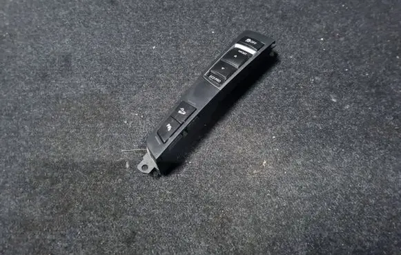 BMW X3 F25 Central console control unit 61319240295
